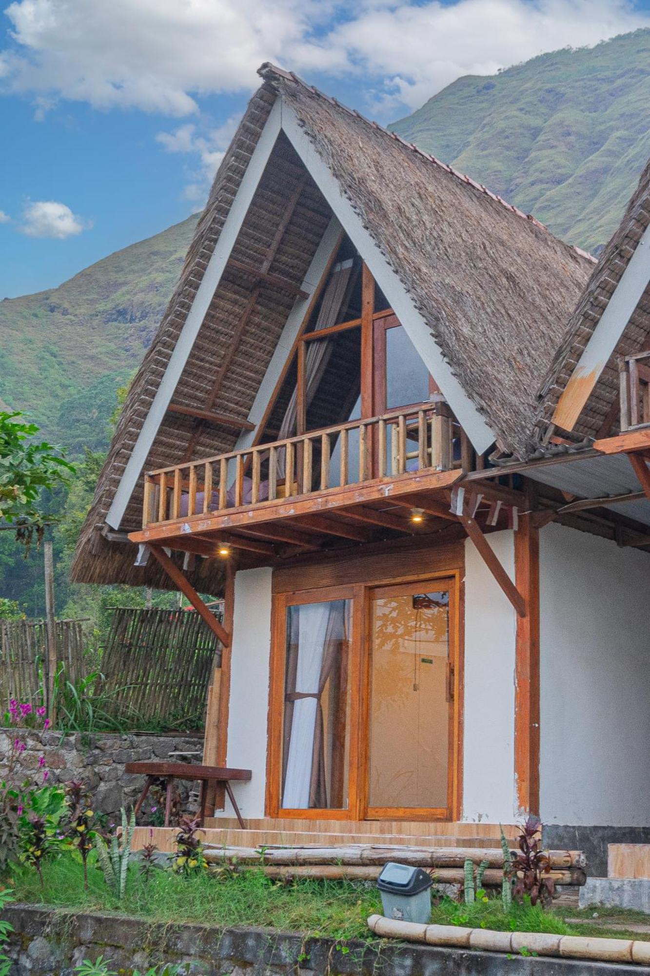 Bale Aur Sembalun Otel Sembalunlawang Dış mekan fotoğraf